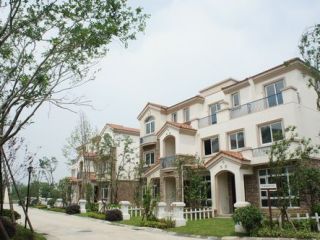 案例十（?；⒅橥鈮Ρ兀? width=